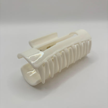 FlexClip™ – The Unbreakable Silicone Hair Clip